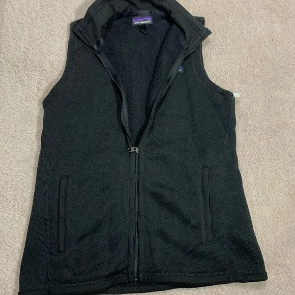 Patagonia  better Sweater Fleece vest - Picture 2 of 6
